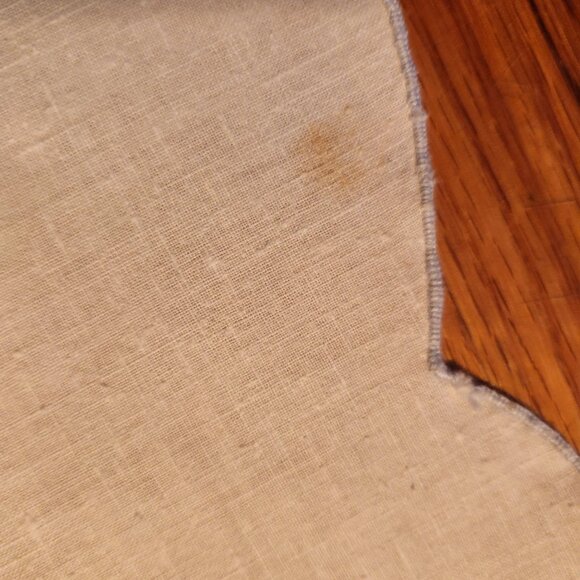 Vintage Victorian Style Hand-Embroidered Lace Tablecloth - Picture 14 of 15